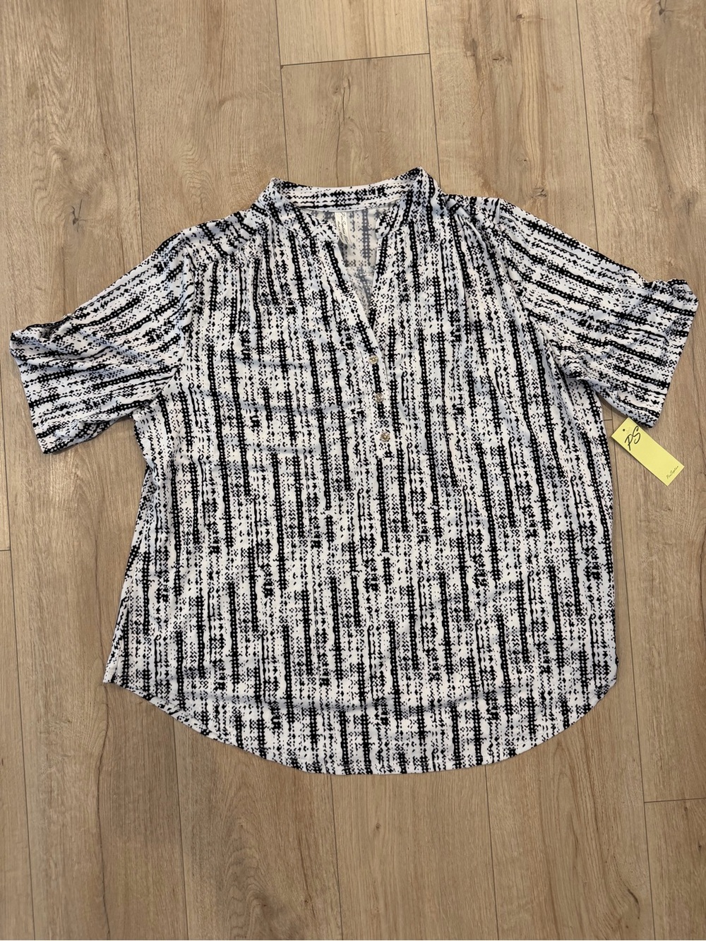 PerSeption Women Black and White Patterned Blouse
